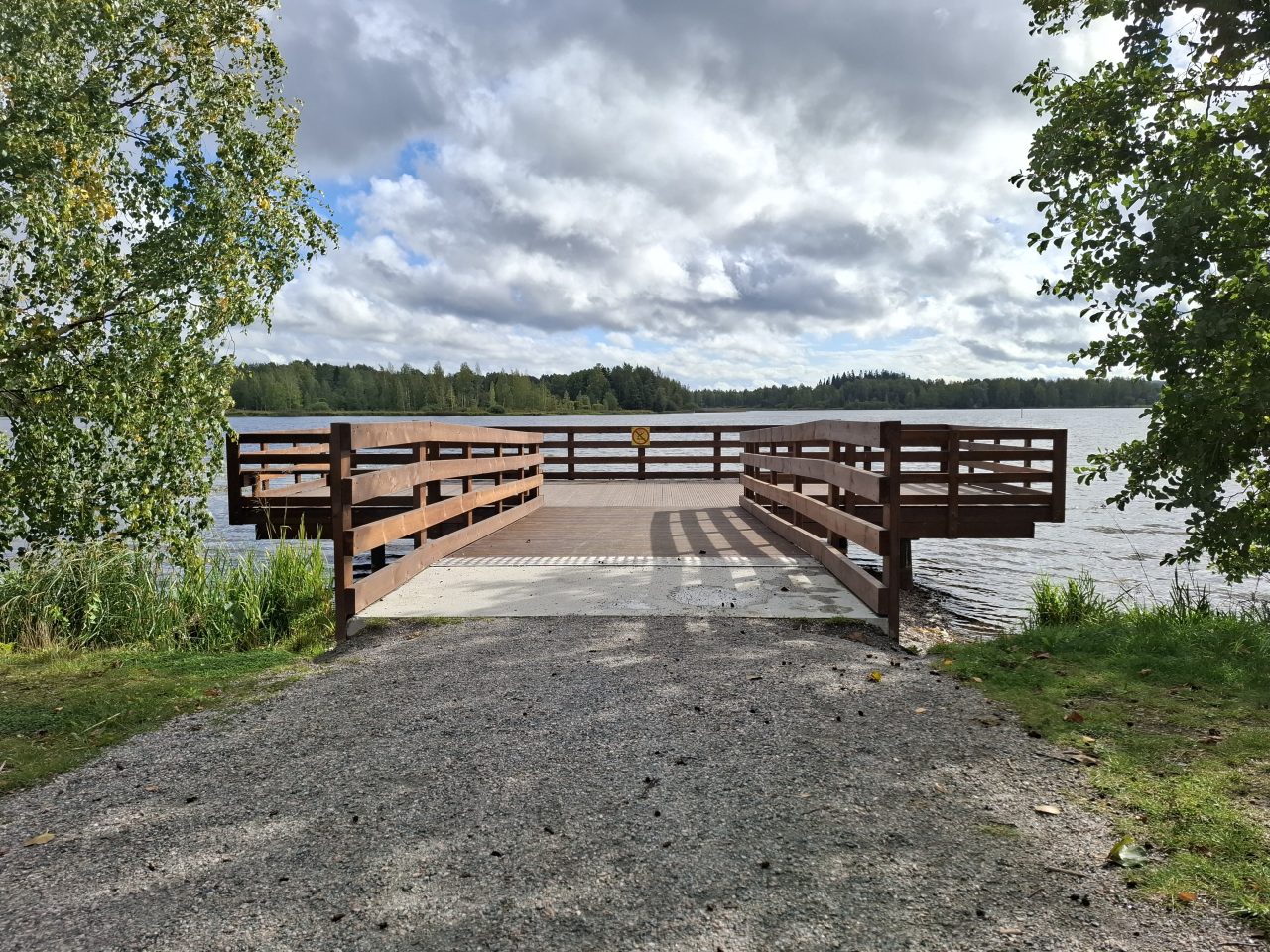 Laiturille on esteetön pääsy.