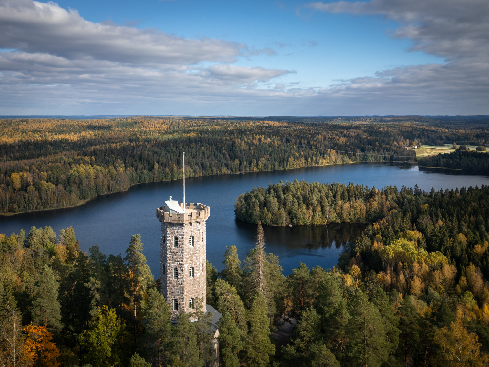 Ilmakuva Aulangon näkötornista.