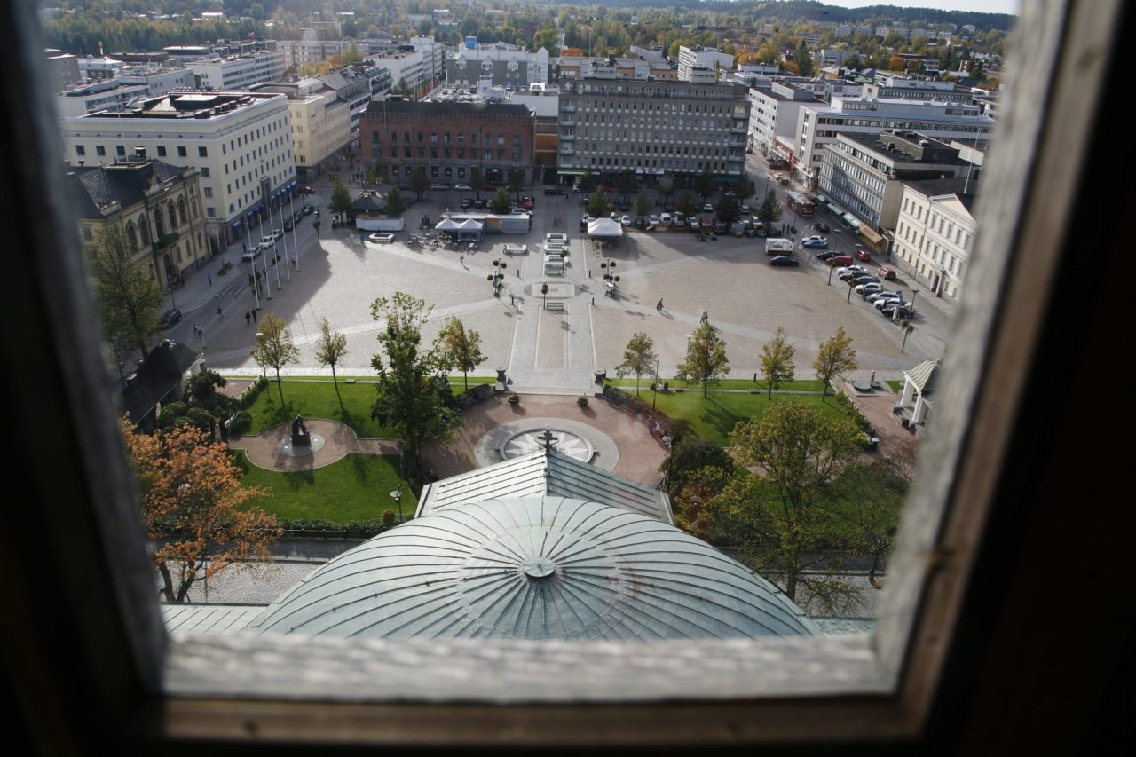 Näkymä Hämeenlinnan kirkon tornista
