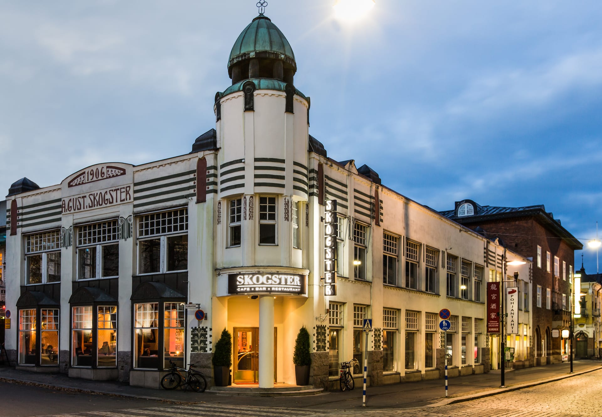 Bar Skogster