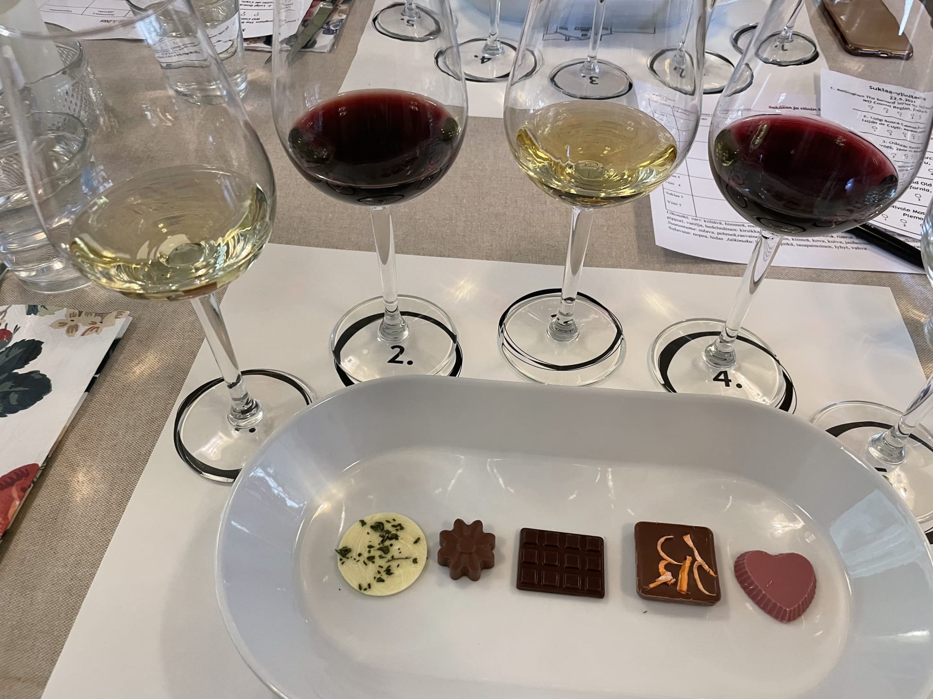 Artisanal chocolates combined with various drinks