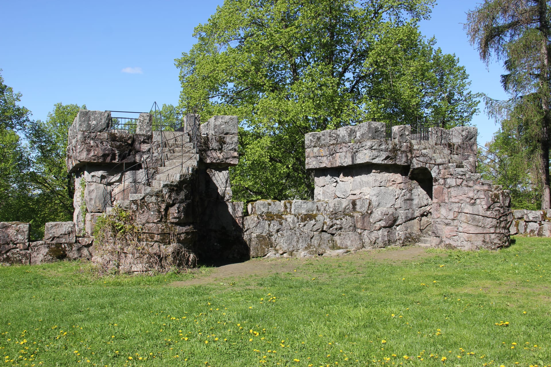 Linnoitus